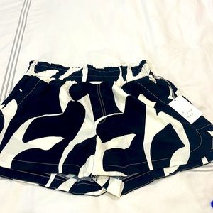 A NEW DAY high rise pull on shorts